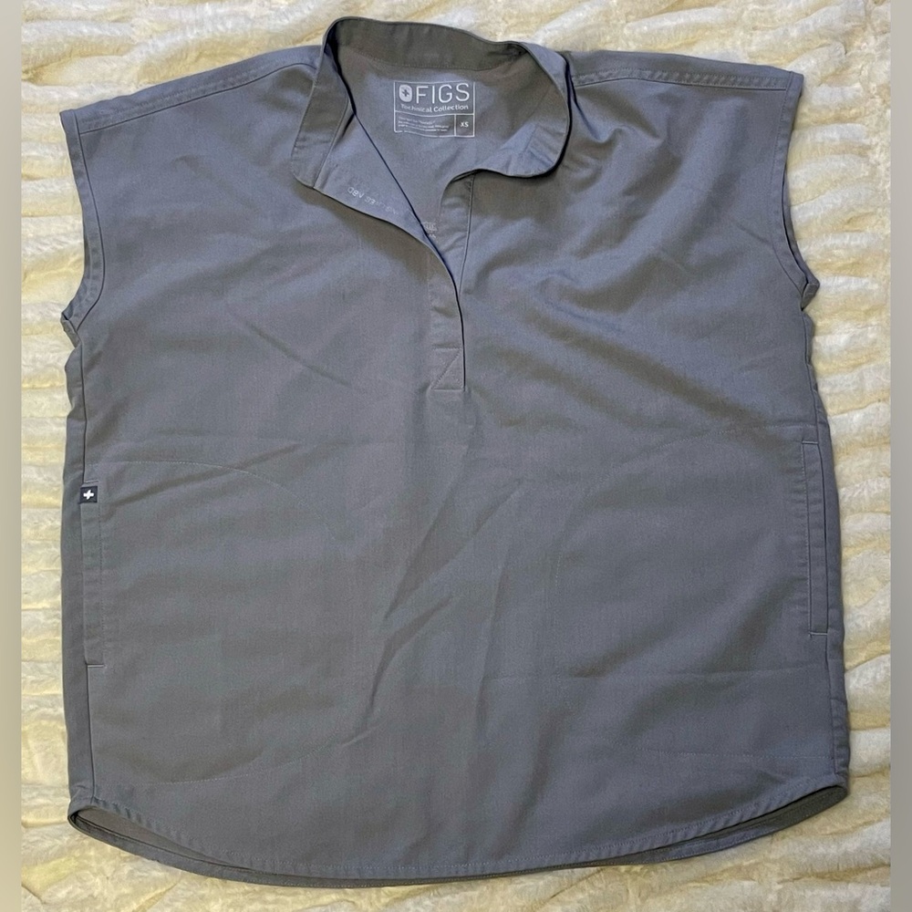 Figs Technical Collection Gray Top